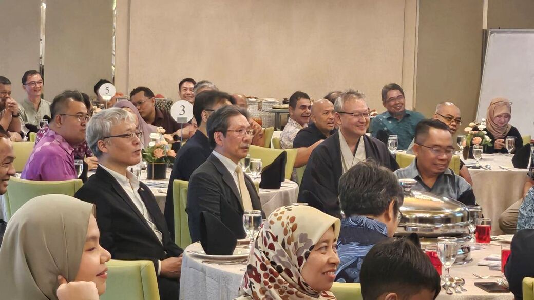 Scenes from the reunion