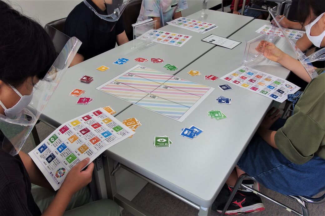  "Learning as a Family: Global Warming Countermeasures"
