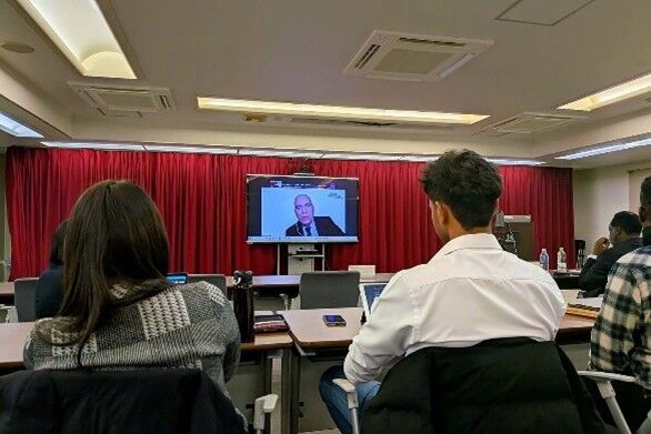 Actively participated and contributed throughout the online session