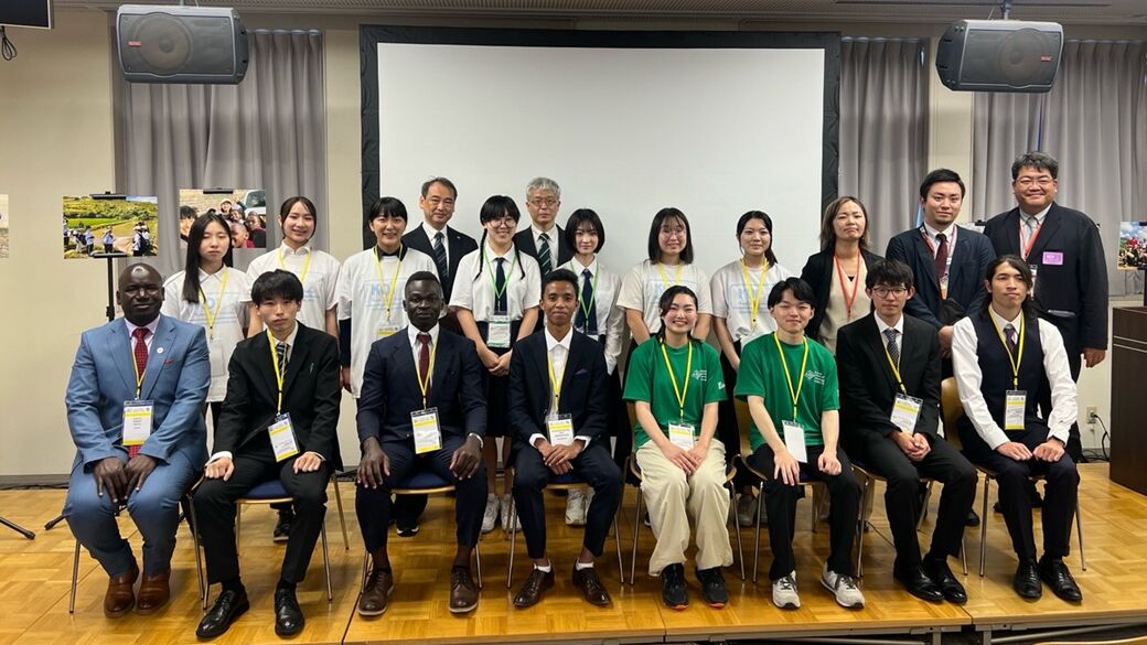 発表者の集合写真