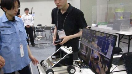 本学学生が大阪・関西万博で廃炉トークセッションと廃炉ロボット出展に参加しました 画像