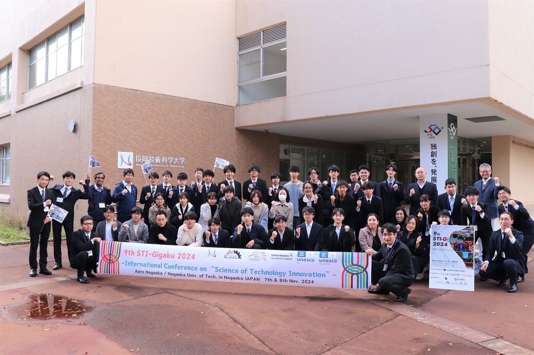 ラボツアー集合写真