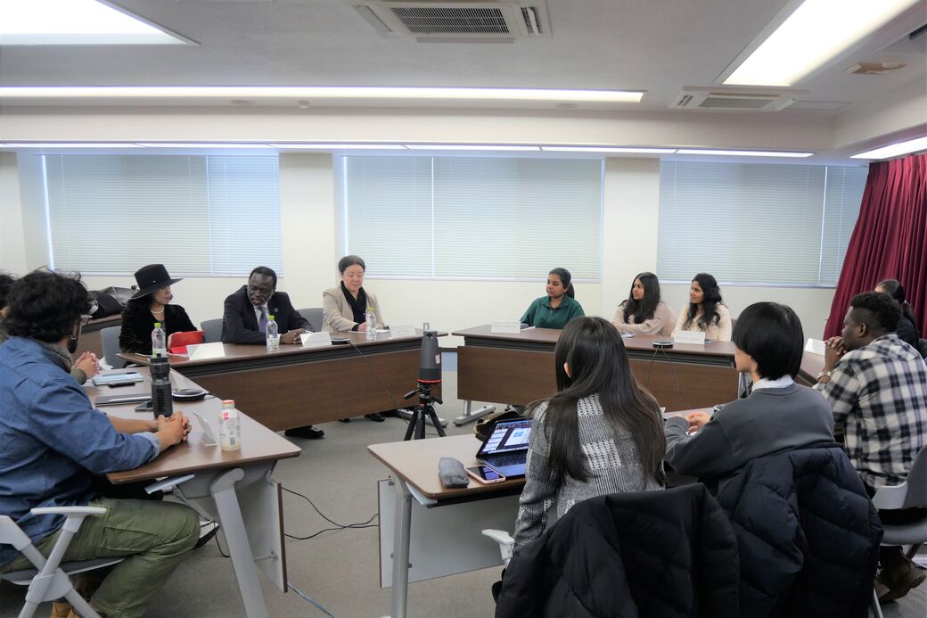 マルワラ国連大学学長兼国連事務次長との座談会