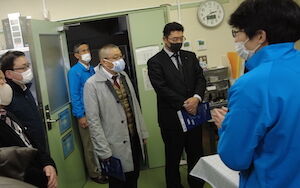 企業によるセンター訪問の様子1