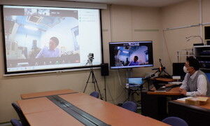 遠隔操作の実証実験の様子