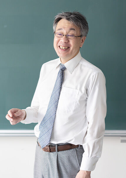 機械系 准教授 鈴木 正太郎